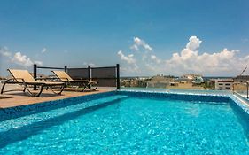 Torre 42 Playa Del Carmen By Lockey